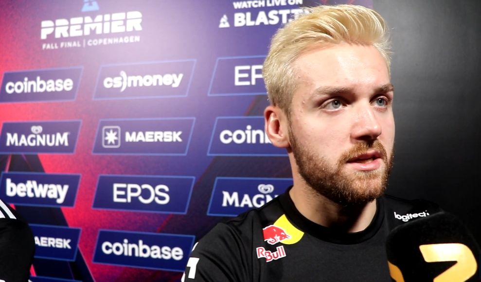 干杯！BLG轻松击败WBG 夺得LPL夏季赛冠军