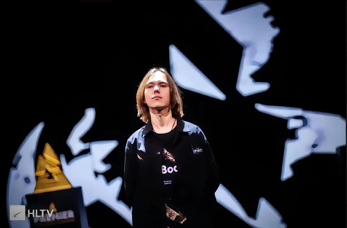 隐蔽骗术：揭秘“假平台对敲流水”的资金循环。（揭穿假平台对敲流水：资金循环的隐秘套路）